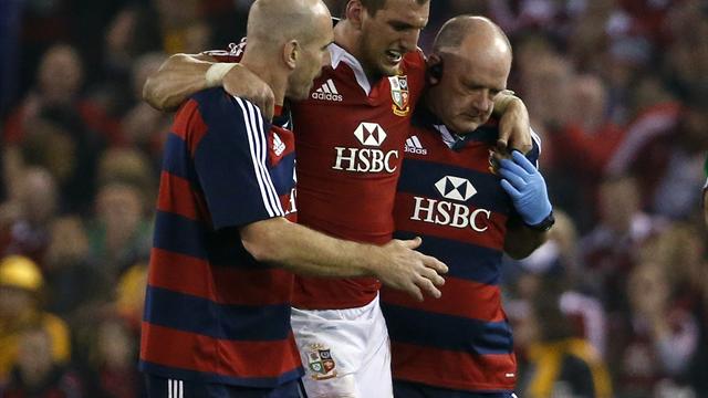 Sam Warburton geri dönüyor
