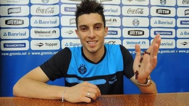 Gremio'dan Telles'e veda!
