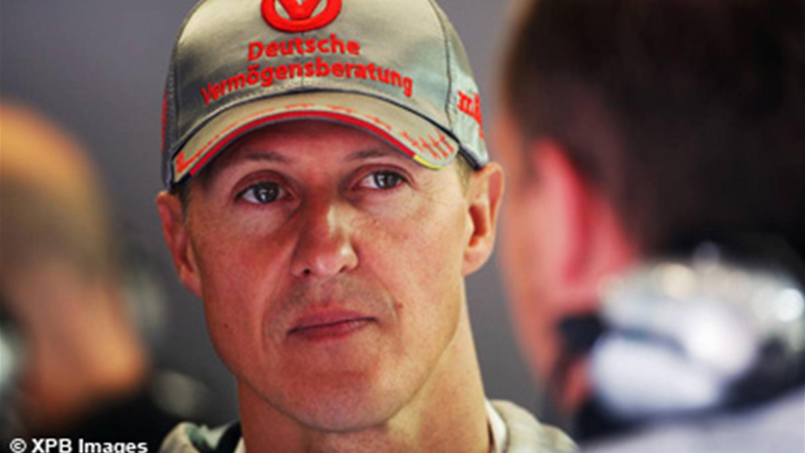 Schumacher entre la vie et la mort - Eurosport