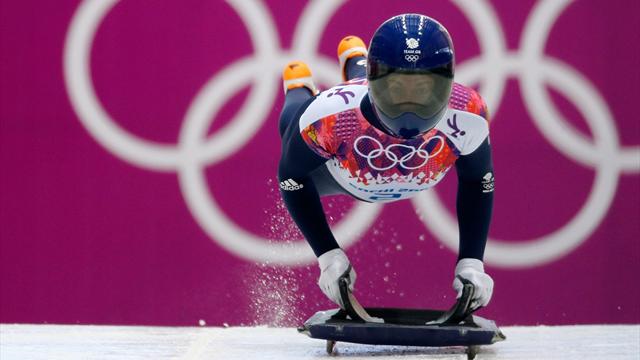 Lizzy Yarnold Britanya'ya ilk altını getirdi