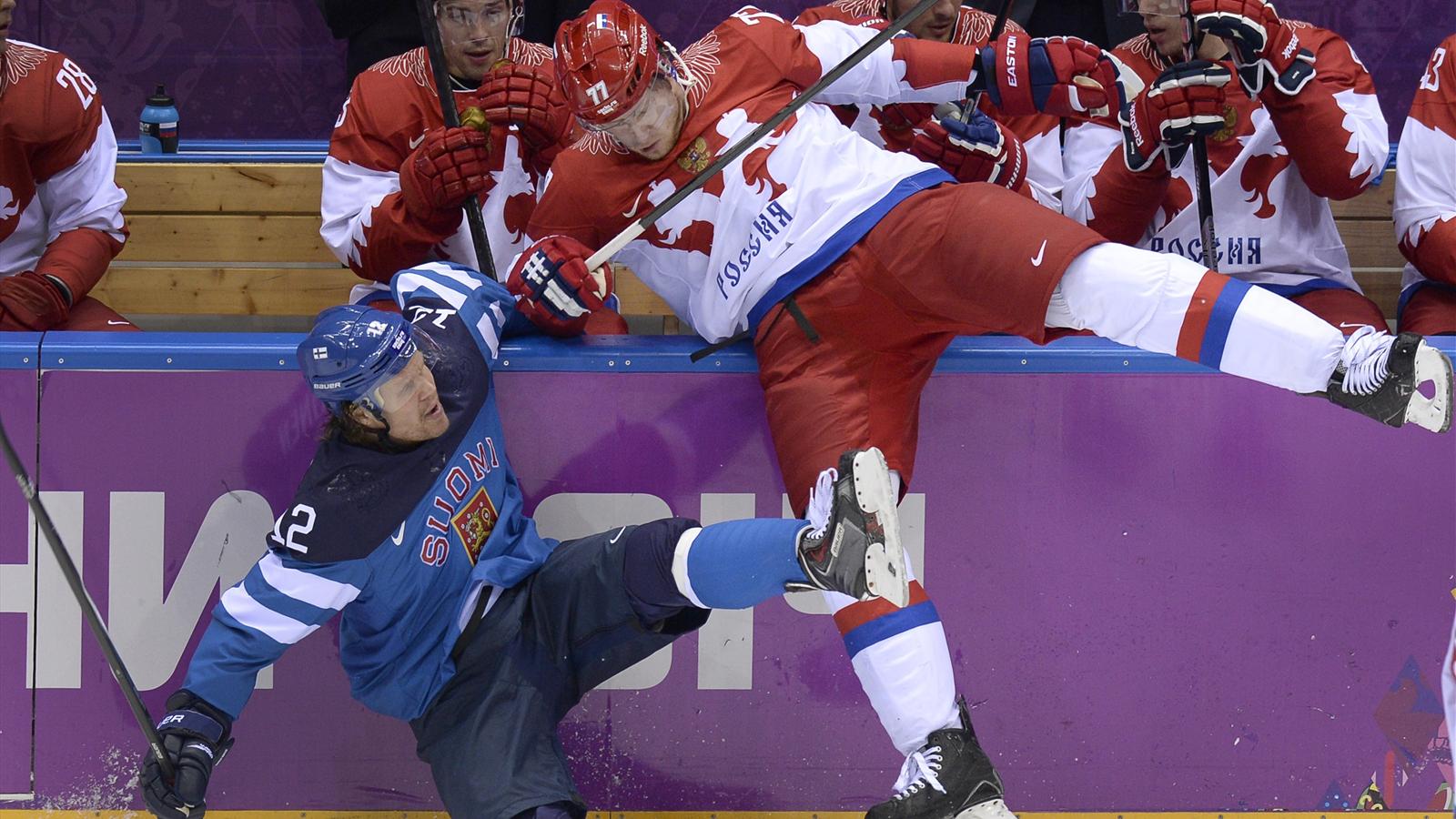 J.O. Sotchi 2014 Hockey sur glace la Russie au tapis Jeux