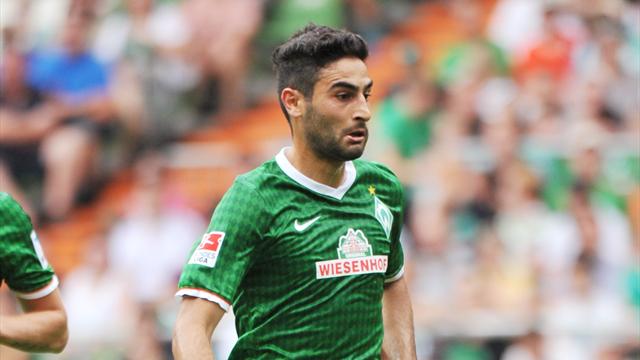 Trabzonspor Mehmet Ekici'yi borsaya bildirdi