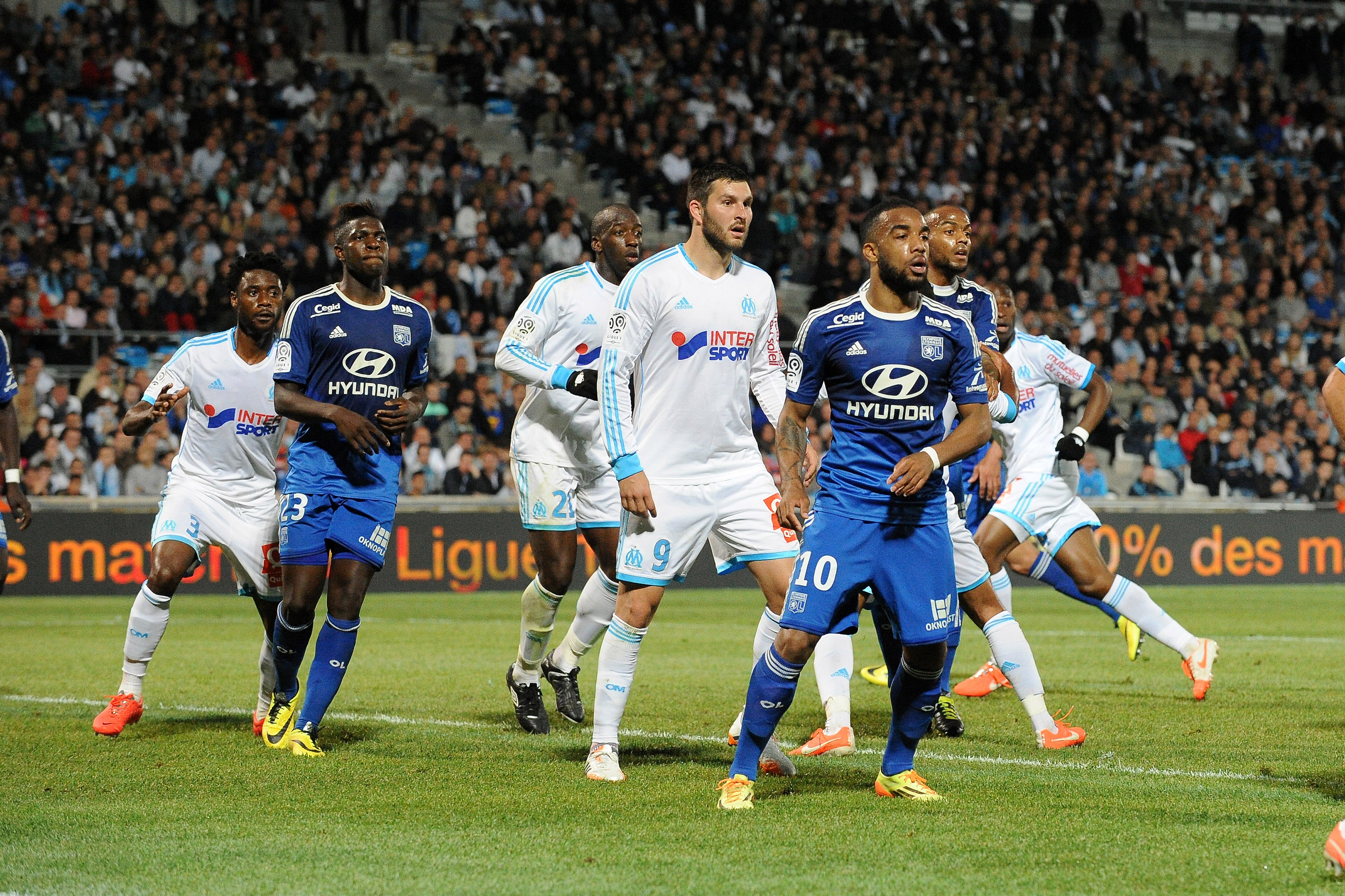 Nicolas Nkoulou, Andre Pierre Gignac, Souleymane Diawara (Marseille) againts Alexandre Lacazette - Jimmy Briand - Samuel Umtiti (Lyon)