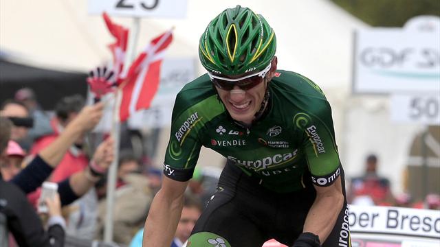 Rolland passe encore à l'attaque et s'installe sur le podium