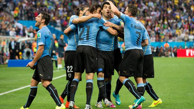 L’Italie et l’Uruguay tentent de suivre le Costa Rica : le point sur le groupe D
