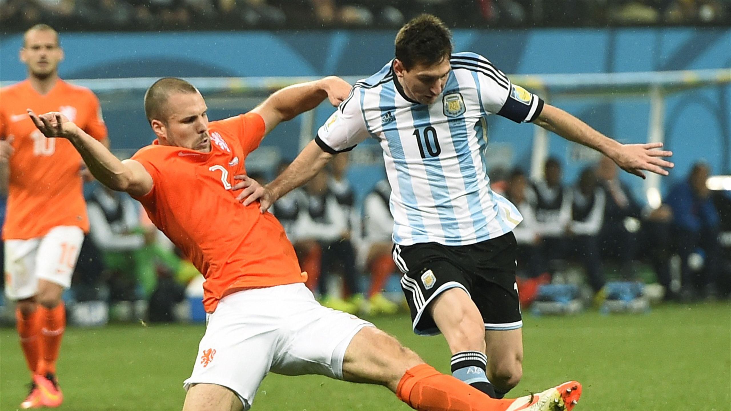 German coach Flick Dutch proved Messi can be shackled World Cup 2014