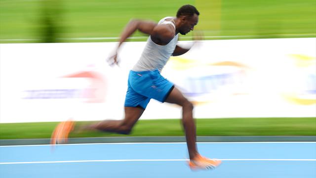 9"98: Bolt devient le premier homme sous les 10 secondes sur 100m... en salle