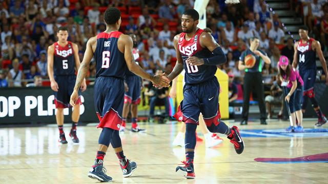 Amerikalı yıldız basketbol dersi verdi