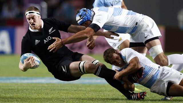 Retallick, Crockett lose race to recover from injury