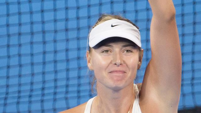 Une Sharapova expéditive face à Ivanovic rejoint Kvitova en finale à Pekin