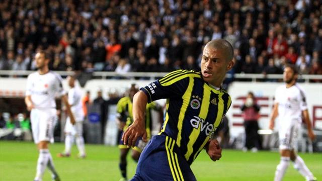 Süper Kupa maçlarında goller yabancılardan