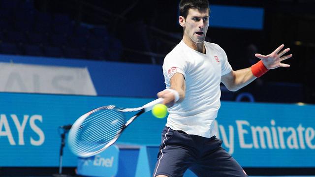 Djokovic debuta con victoria ante Cilic