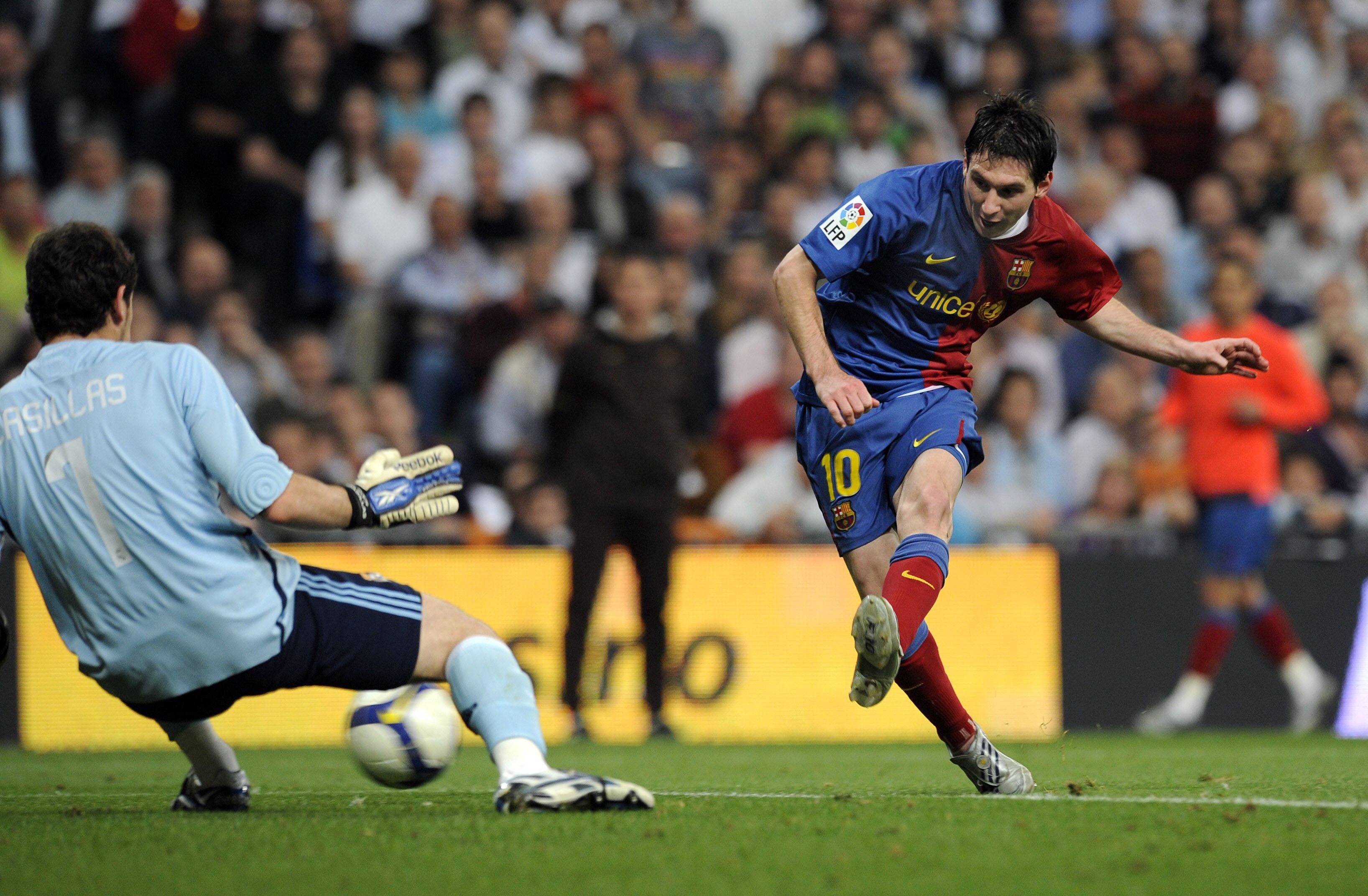 Casillas y Messi