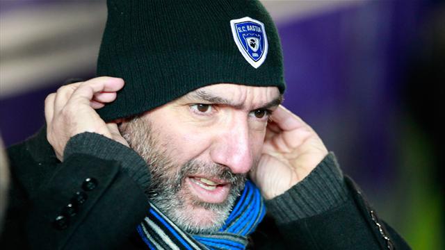 Huit mois avec sursis requis contre l'ex-président de Bastia pour des chèques frauduleux