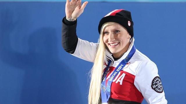 Bobkampioene Humphries brak barrières en racete tegen mannen