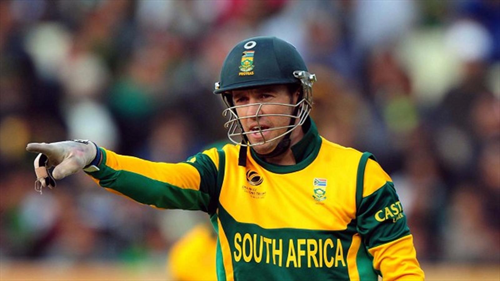 This 41 Ball Century Is Wild! Ab De Villiers' Reaction Will Make Your Jaw Drop. - o0l5544