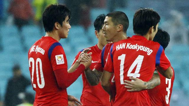 South Korea beat Iraq 2-0 to reach Asian Cup final