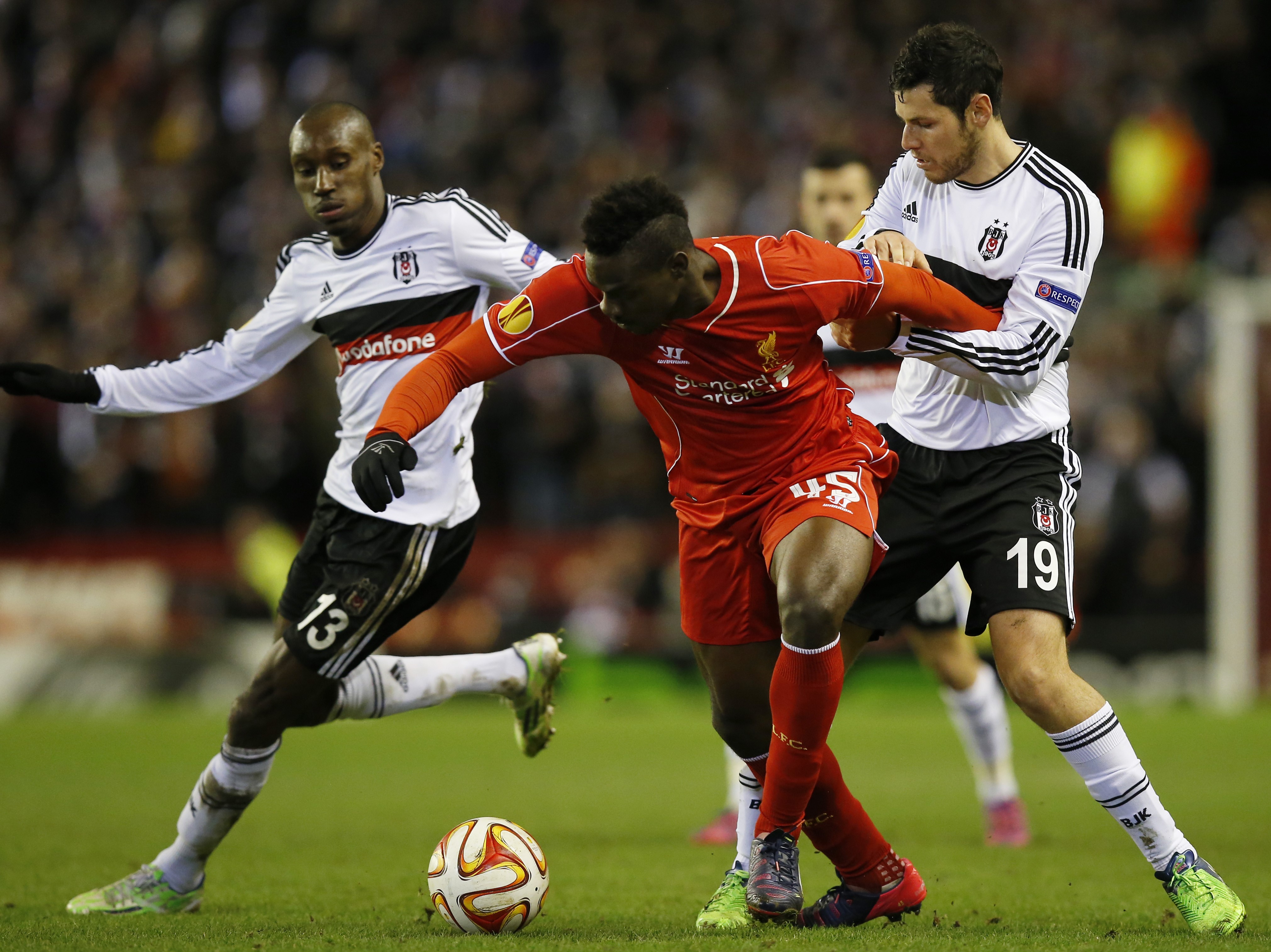 Atiba Hutchinson, Pedro Franco ve mario balotelli Beşiktaş - liverpool