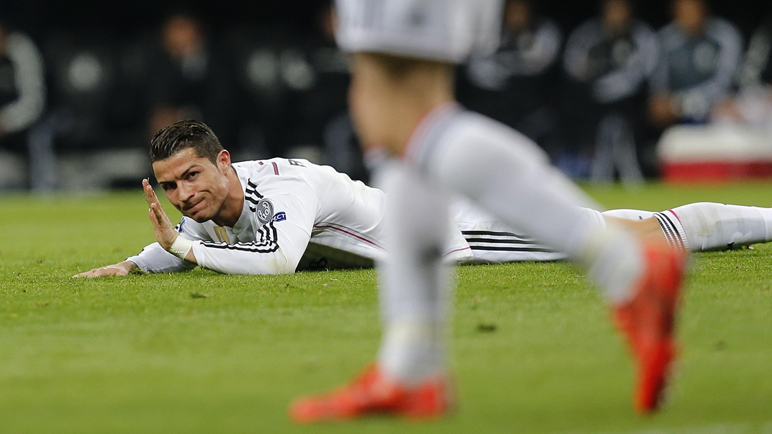 Combien D'équipe Qualifie Pour La Ligue Des Champions Ligue des champions : Le Real Madrid perd face à Schalke (3-4) mais se