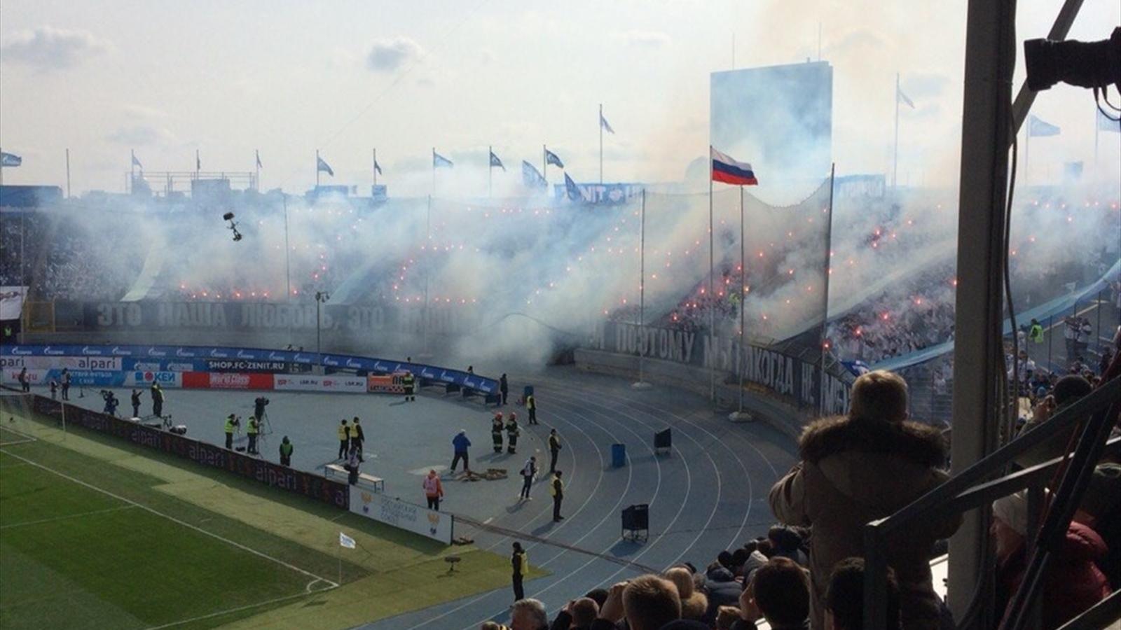 Стриптиз на федеральном канале. Гомосексуальная секта. Такое не покажут по центральным каналам. Молодежь устроила оргию в центре москвы. Украинские солдаты гибнут в окопах.