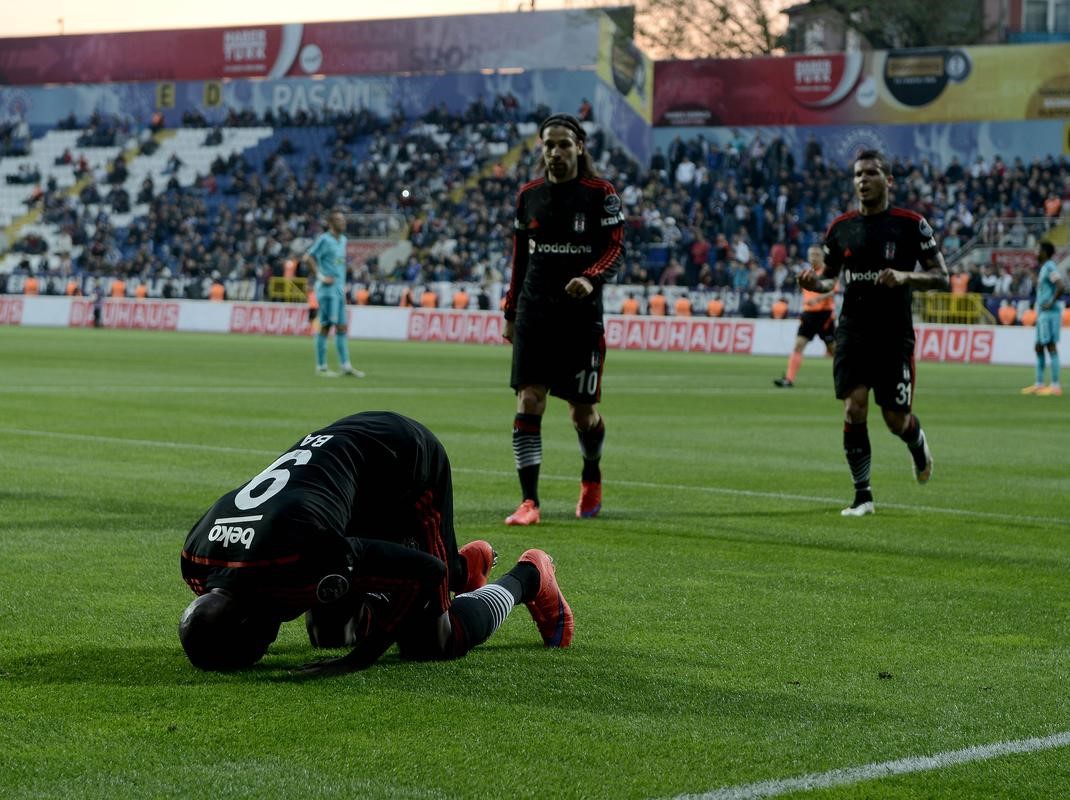 Kasımpaşa - Beşiktaş  Demba Ba