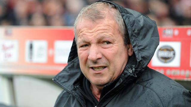 Pour Courbis, une qualification européenne "serait catastrophique"