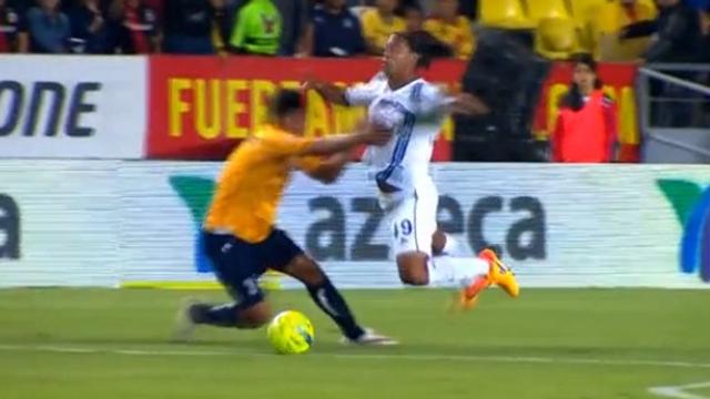 Ronaldinho'dan Oscar'lık atlayış