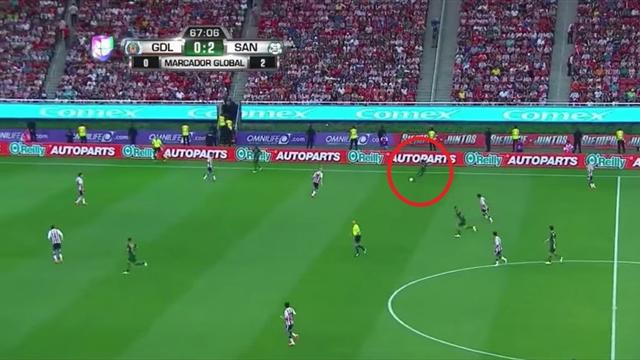 Néstor Calderón'dan kaleci avlama dersi