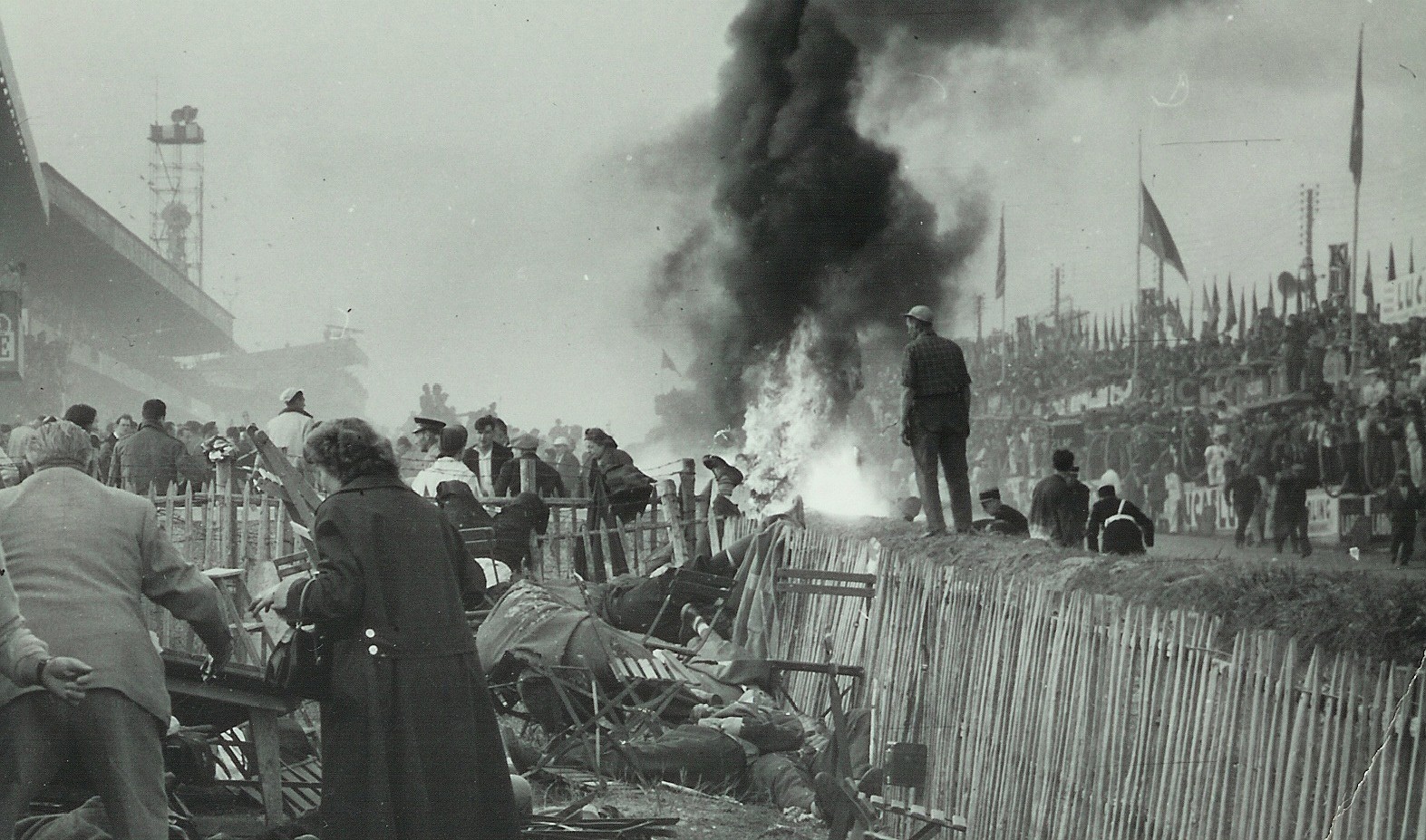 Un immagine della tragedia di Le Mans 1955, AFP