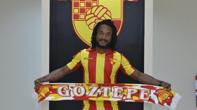 Göztepe Jean-Jacques Gosso ile anlaştıklarını açıkladı