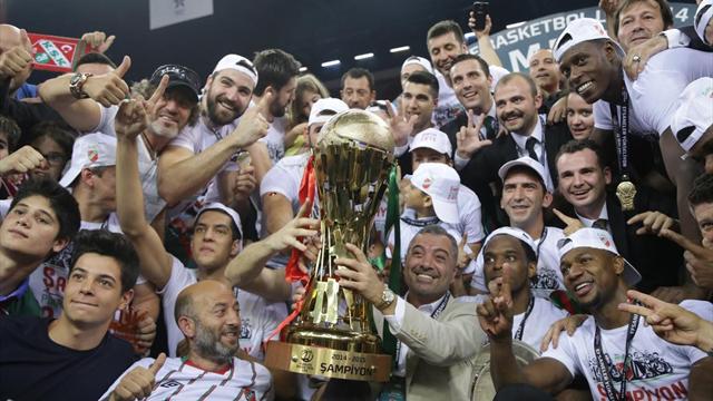 TBL'de şampiyon Pınar Karşıyaka!