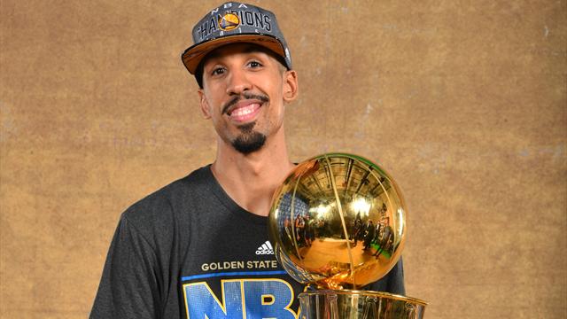 Livingston, triple champion avec Golden State, prend sa retraite