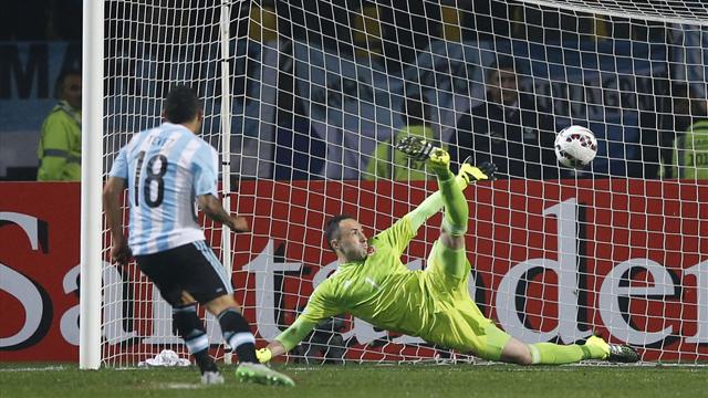 Copa America'da 3. yarı final bileti Arjantin'in