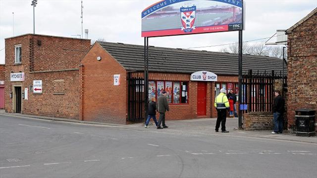Stadium delay for Minstermen