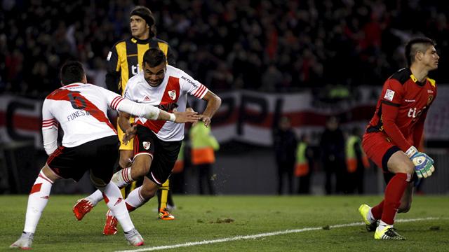 River Plate final kapısını araladı
