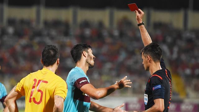 West Ham 4 maçta 2 kez kızardı