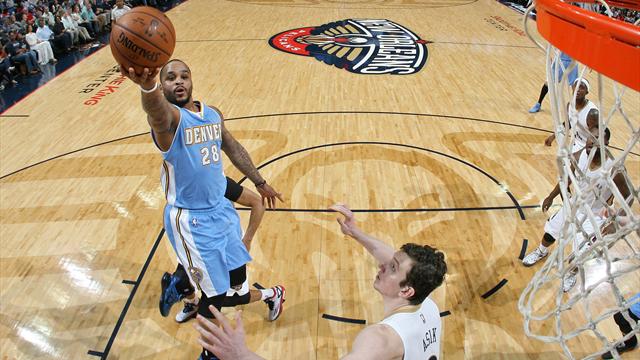 Denver Nuggets Nelson ile kontrat yeniledi