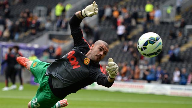 Beşiktaş'tan Victor Valdes atağı
