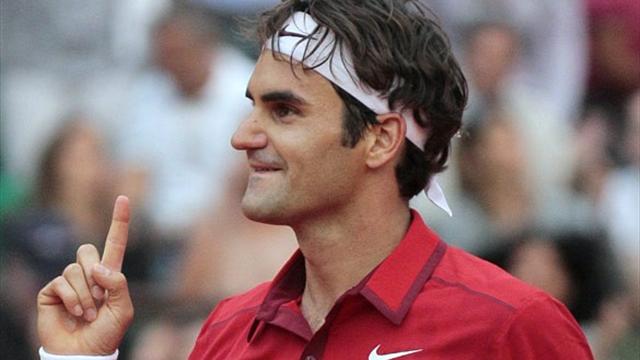 Federer à Paris ? "Guy Forget est en train de faire le tour de l'Arc de Triomphe pour célébrer ça" Federer à Paris ? "Guy Forget est en train de faire le tour de l'Arc de Triomphe pour célébrer ça"
