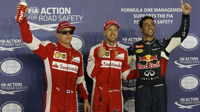 Vettel gives Ferrari pole in Singapore