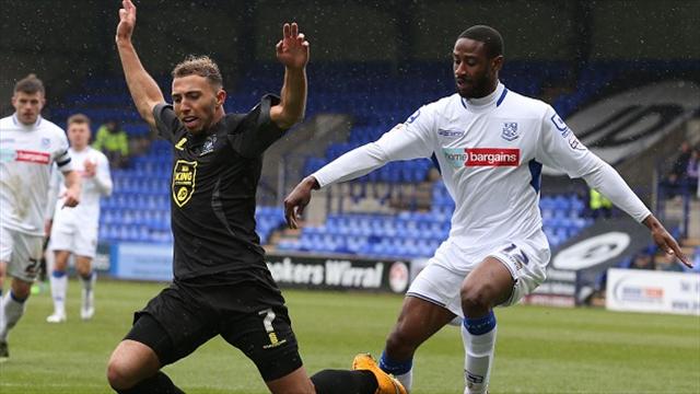 Janoi Donacien makes loan switch to Newport