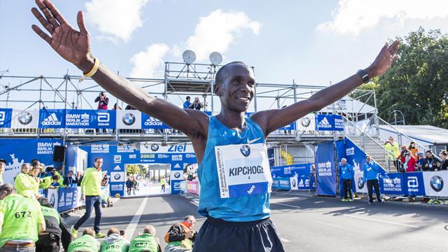 Schuhprobleme: Kipchoge verpasst Weltrekord