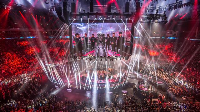 Корейская команда SK Telecom T1 выиграла чемпионат мира по League Of Legends