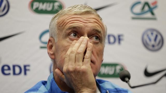 Solennelle, digne et chargée d'émotion : la conf' de presse des Bleus a donné le ton