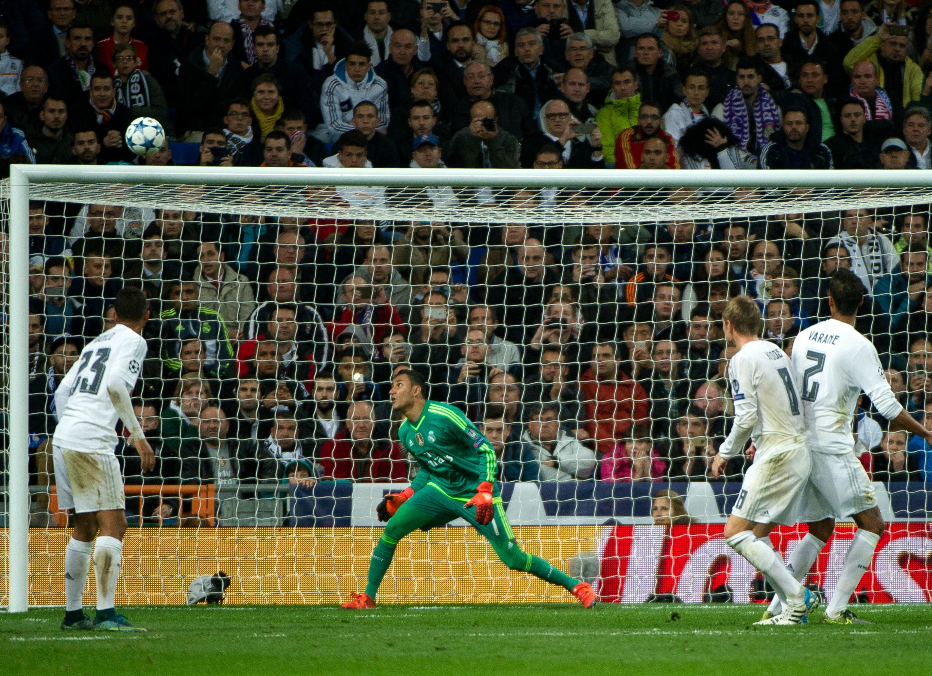 Keylor Navas (Real Madrid) contre Paris Saint-Germain en Ligue des Champions le 3 novembre 2015