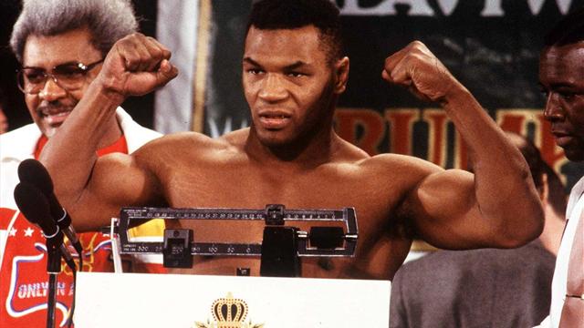 Kein Tag wie jeder andere: Tyson wird jüngster Schwergewichts-Weltmeister