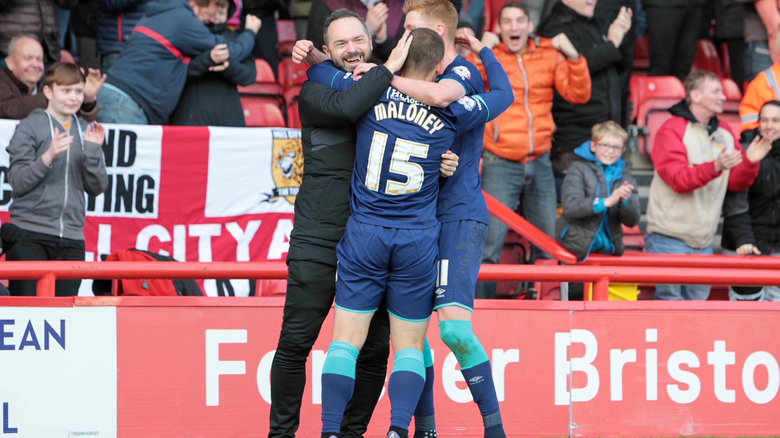 Maloney rescues point as Hull stay top, gloom at Bolton keeps getting