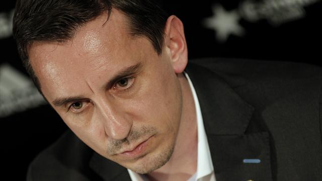 Neville : »Pogba doit suivre l’exemple de Rooney »