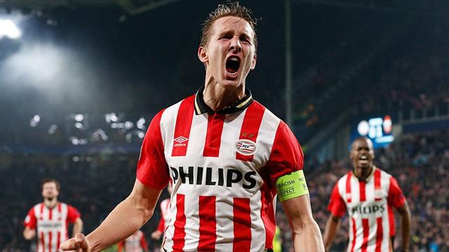 Le PSV coiffe l'Ajax sur le fil et s'offre un nouveau titre