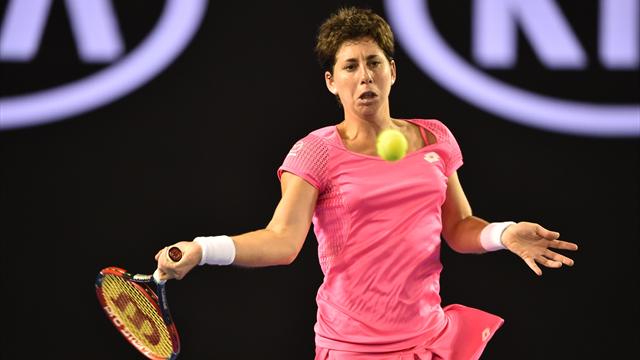 Carla Suárez Navarro ends Daria Gavrilova's Melbourne dream
